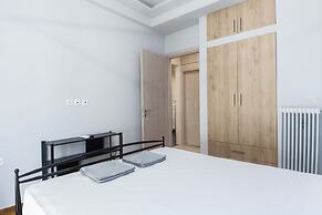 Modern Greek Living Apt in Dafni Athens