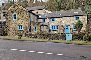 Rose Cottage - Cosy Cottage in Millers Dale