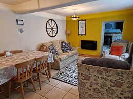 Rose Cottage - Cosy Cottage in Millers Dale