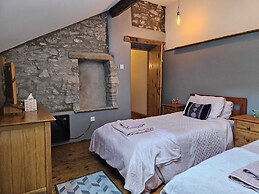 Rose Cottage - Cosy Cottage in Millers Dale