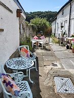 23A High St