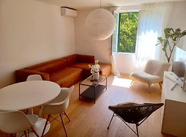 Modern and Spacious apt Tanja With Private Parking
