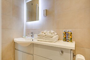 Hybrid Resi - New Malden