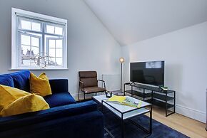Hybrid Resi - New Malden