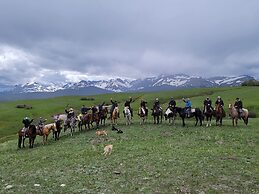 Bear Creek Guest Ranch