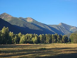 Bear Creek Guest Ranch