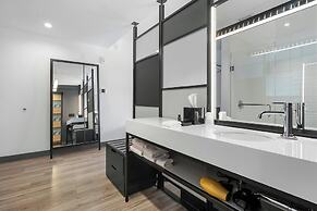 Aloft Fort Lauderdale Airport & Cruise Port