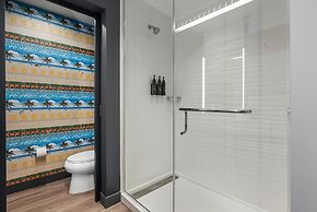 Aloft Fort Lauderdale Airport & Cruise Port