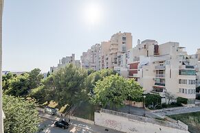 Charming Apartment With Balcony With the sea View