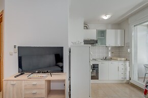 Charming Apartment With Balcony With the sea View