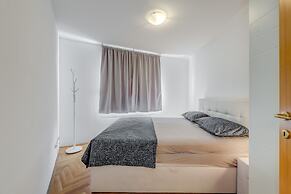 Charming Apartment With Balcony With the sea View