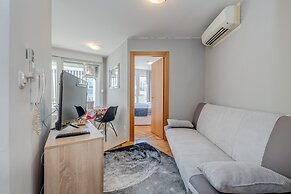 Charming Apartment With Balcony With the sea View