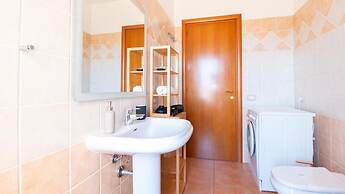 Su Pasiu in Cabras With 1 Bedrooms and 1 Bathrooms