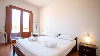 Su Pasiu in Cabras With 1 Bedrooms and 1 Bathrooms