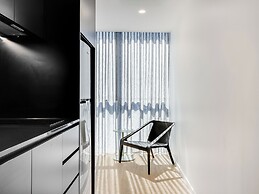 Rambla @ South City SQ