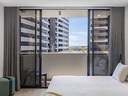 Rambla @ South City SQ