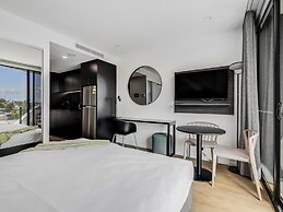 Rambla @ South City SQ