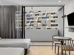 Rambla @ South City SQ