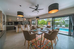 Villa Batik - Stylish 3BR Villa