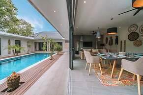 Villa Batik - Stylish 3BR Villa