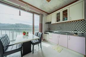 Yangpyeong Sky&lake pet Friendly Pension