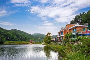 Yangpyeong Sky&lake pet Friendly Pension