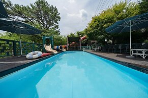 Yangpyeong Sky&lake pet Friendly Pension