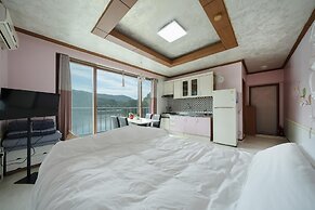 Yangpyeong Sky&lake pet Friendly Pension