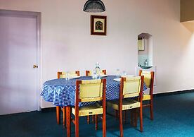 The British Villa by Xacro Xperiences