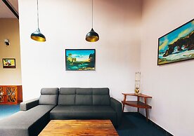 The British Villa by Xacro Xperiences