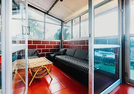 The British Villa by Xacro Xperiences