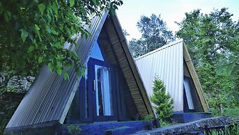 Beyond Stay Ananhyam Resort Sattal