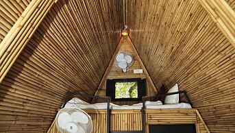 Beyond Stay Ananhyam Resort Sattal