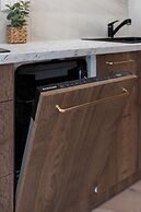 Deluxe Apartment by Renters