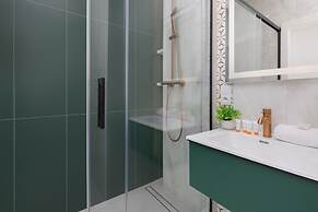 Deluxe Apartment by Renters