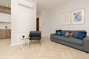 Deluxe Apartment by Renters