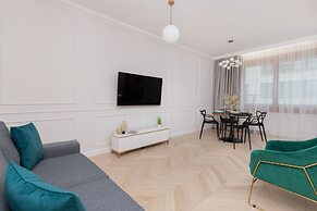 Deluxe Apartment by Renters