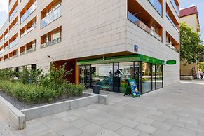 Deluxe Apartment by Renters