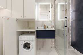 Deluxe Apartment by Renters