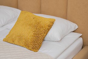 Deluxe Apartment by Renters