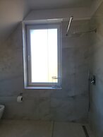 Lahuta e Vjetër Agroturizëm