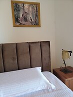 Lahuta e Vjetër Agroturizëm