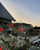 Lahuta e Vjetër Agroturizëm