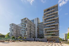 Kasprzaka 31A by Renters Prestige