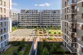 Kasprzaka 31A by Renters Prestige