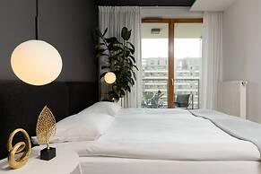 Kasprzaka 31A by Renters Prestige