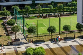 Kasprzaka 31A by Renters Prestige