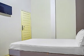 SPOT ON 91660 Red Rose Guest House