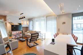 The Luxury Loft by Cloudkeys