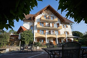 Breitenfelderhof zur Riegersburg